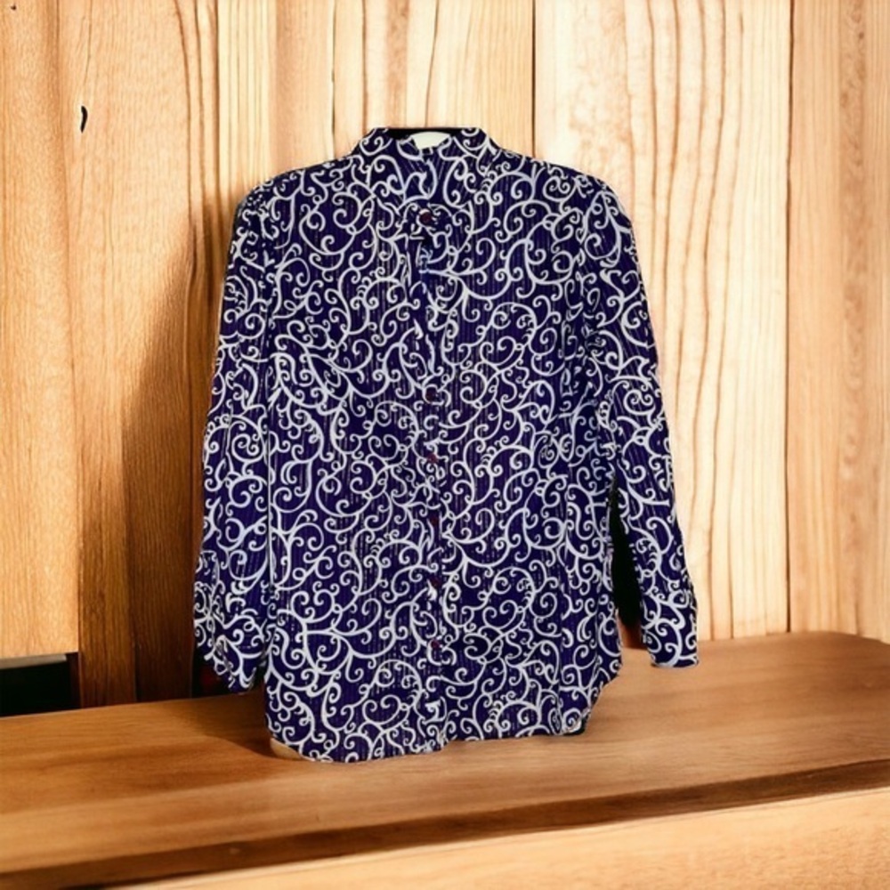 Lilly Pulitzer Lightweight Button Down Shirt